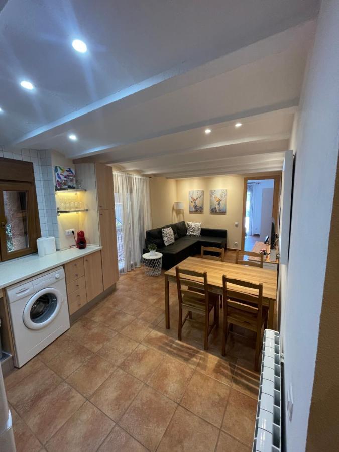 Apartamento Con Encanto El Pont de Suert Exteriör bild